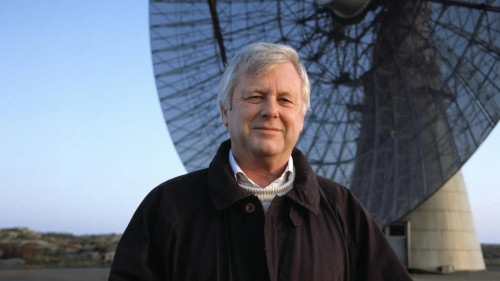 Roy Booth in front of the 25 m telescope at Onsala Space Observatory.